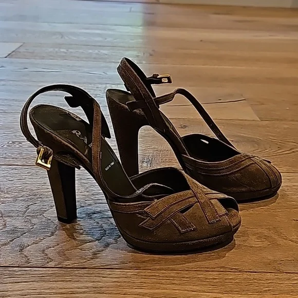 Prada shoes size 36 - Picture 2 of 8